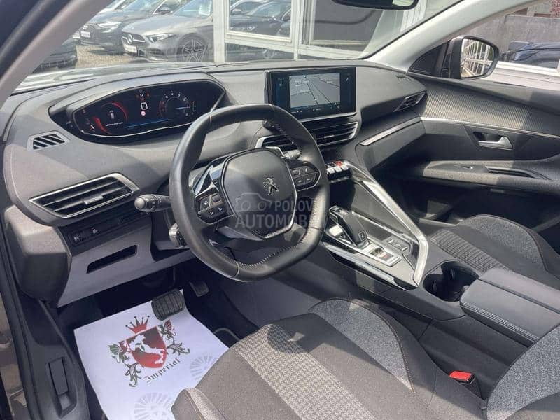 Peugeot 3008 1.2 B Autom