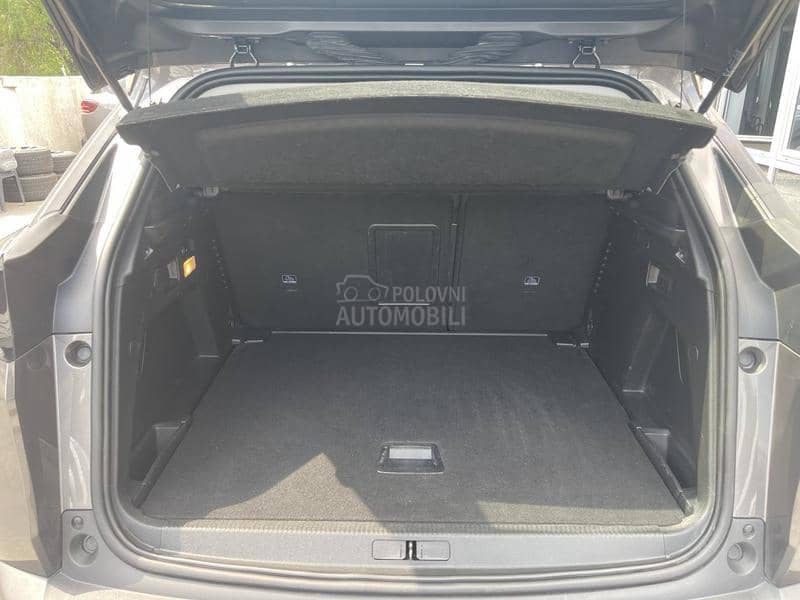 Peugeot 3008 1.2 B Autom