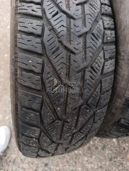 Tigar 215/60 R16 Zimska