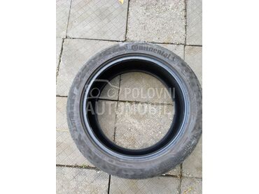 Continental 235/45 R18 Letnja