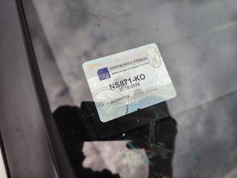 Mercedes Benz B 200 B-200