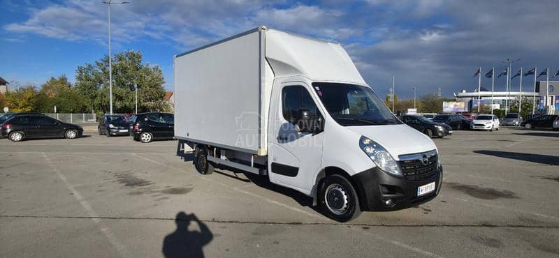 Opel Movano Ocarinjeno