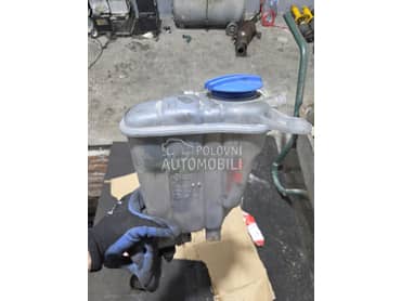 Posuda za vodu za Audi A4 od 2008. do 2012. god.