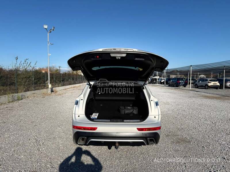 DS 7 1.6 E-tense 4x4