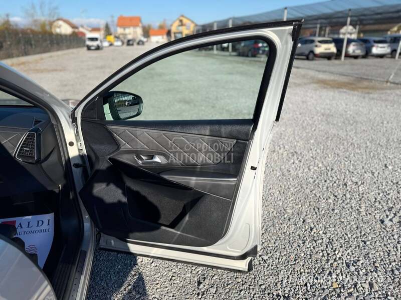 DS 7 1.6 E-tense 4x4