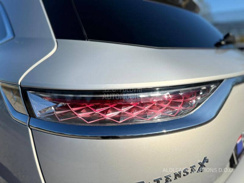 DS 7 1.6 E-tense 4x4