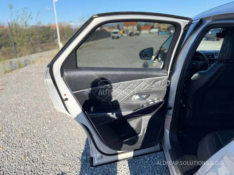 DS 7 1.6 E-tense 4x4