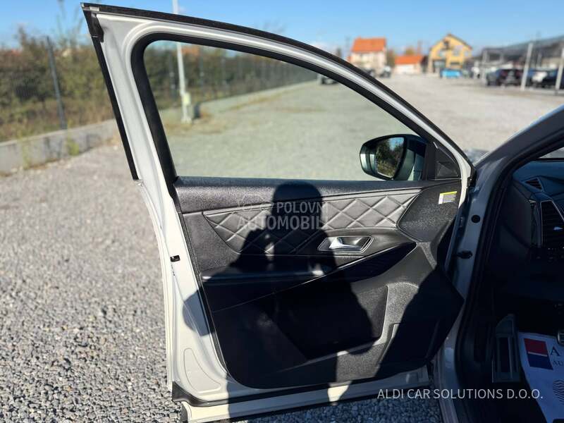 DS 7 1.6 E-tense 4x4