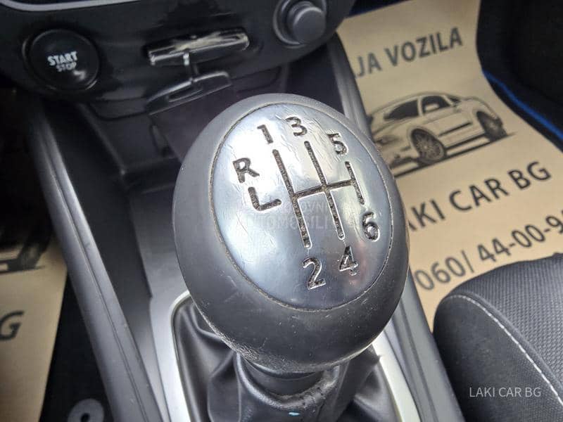 Renault Megane 1.6 b 5 vrat a