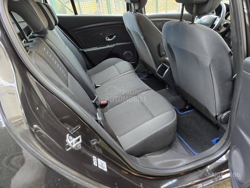 Renault Megane 1.6 b 5 vrat a