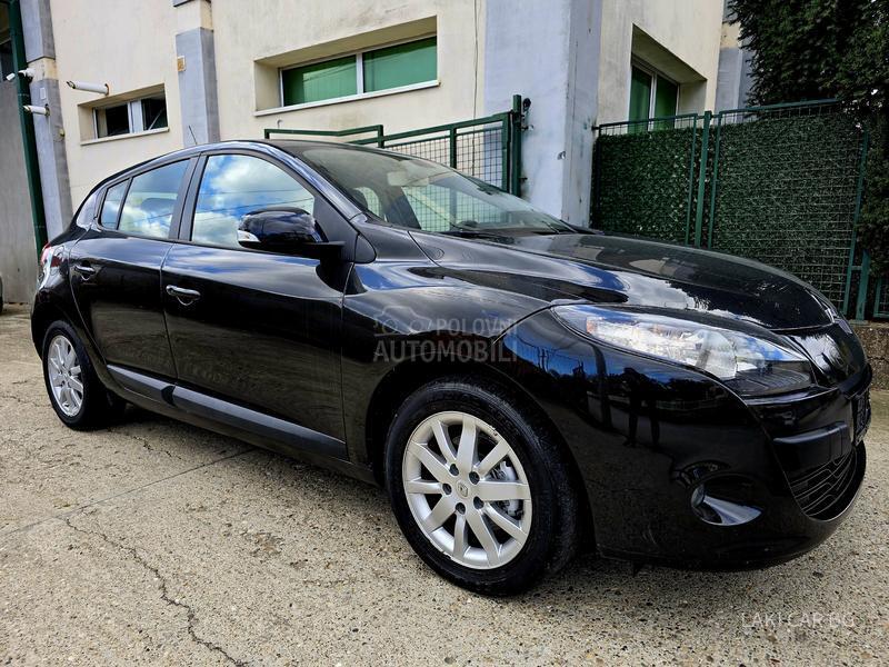 Renault Megane 1.6 b 5 vrat a