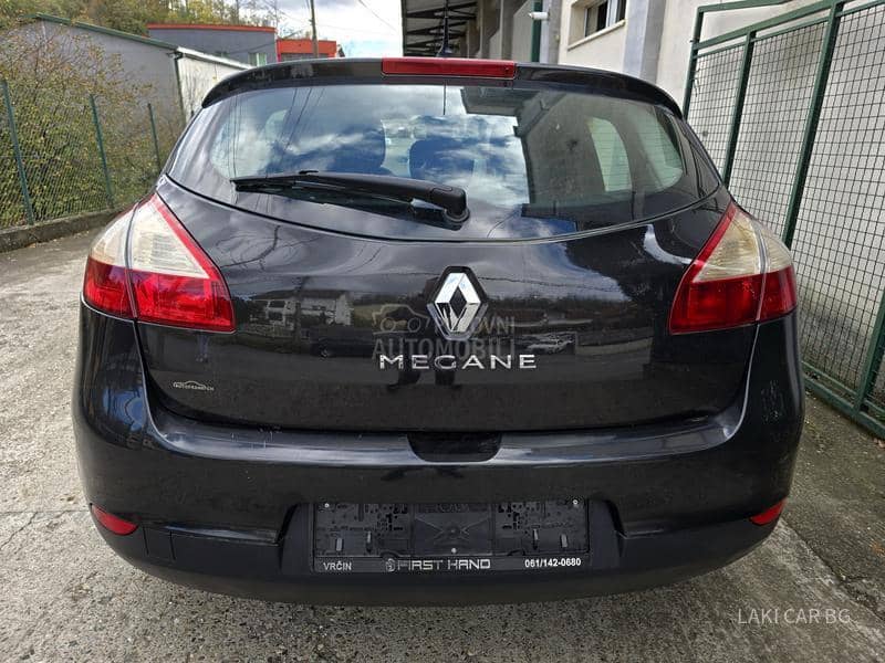 Renault Megane 1.6 b 5 vrat a