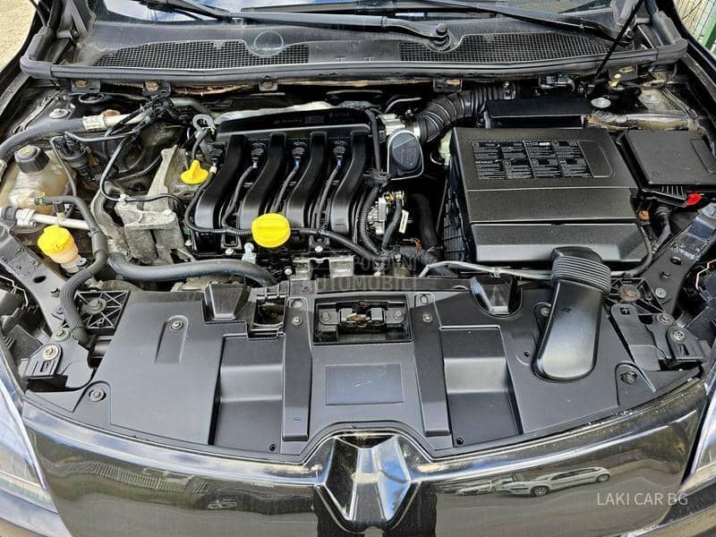 Renault Megane 1.6 b 5 vrat a