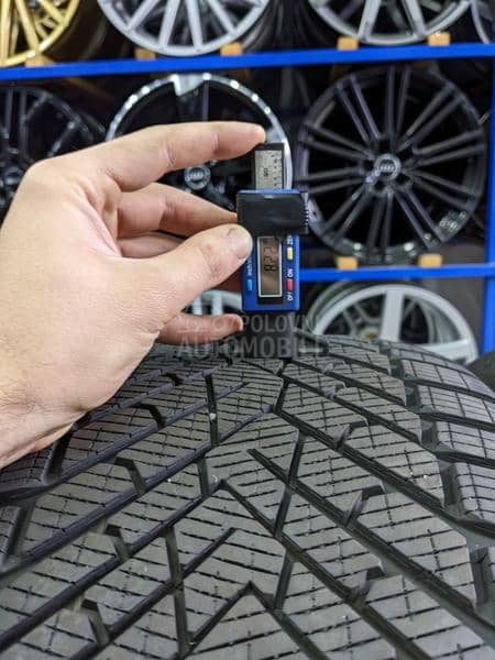 Pirelli 275/45 R20 Zimska