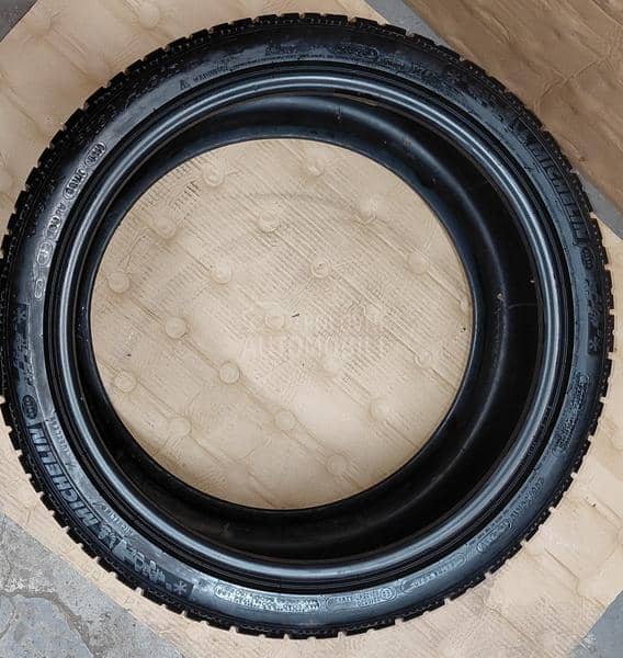 Michelin 295/30 R19 Zimska
