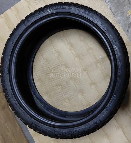 Michelin 295/30 R19 Zimska