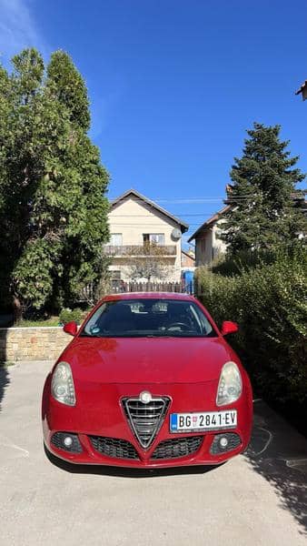 Alfa Romeo Giulietta 