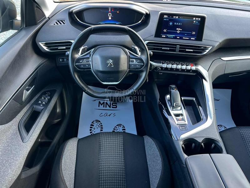 Peugeot 3008 V.ser/Allure/AUT/Led
