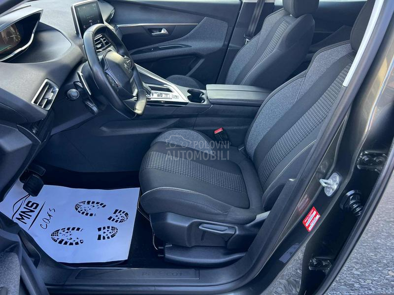 Peugeot 3008 V.ser/Allure/AUT/Led