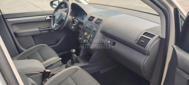 Volkswagen Touran 1.6 TDI 105