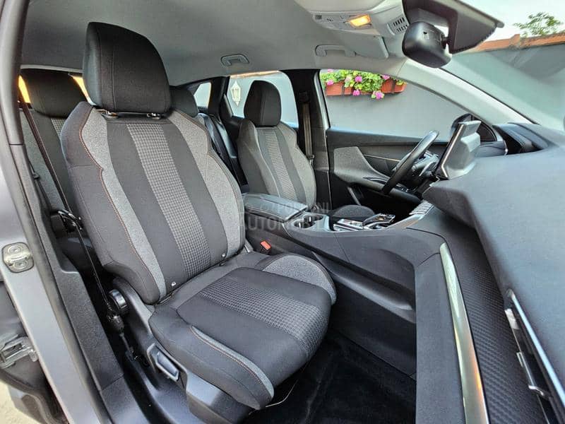 Peugeot 3008 1.5 BlueHDI Reg.god