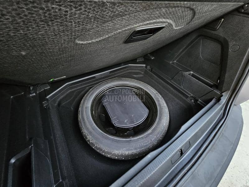 Peugeot 3008 1.5 BlueHDI Reg.god