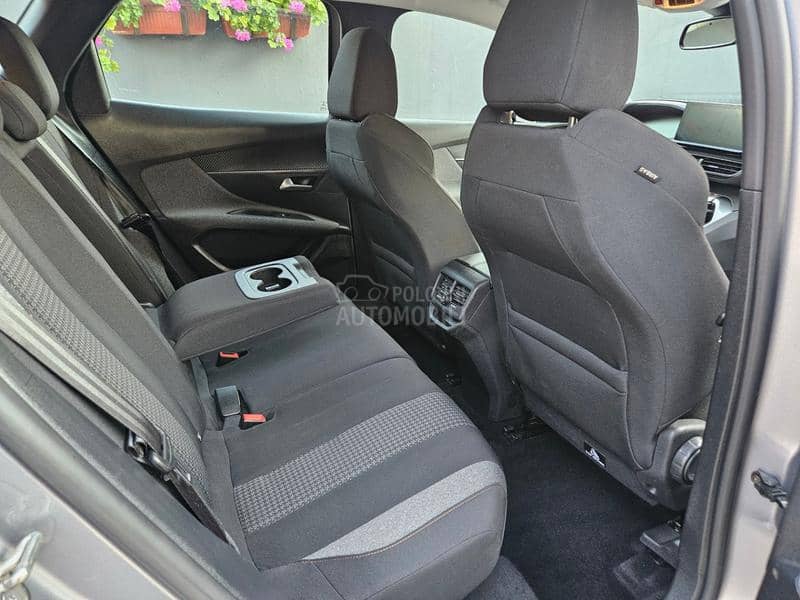 Peugeot 3008 1.5 BlueHDI Reg.god
