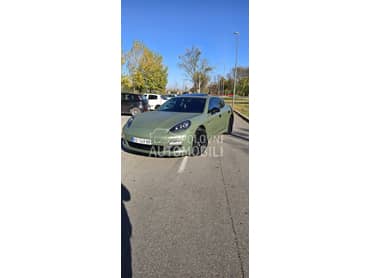 Porsche Panamera 3.0 v6 1of1