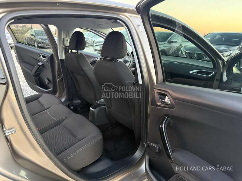 Peugeot 208 1.4 HDI