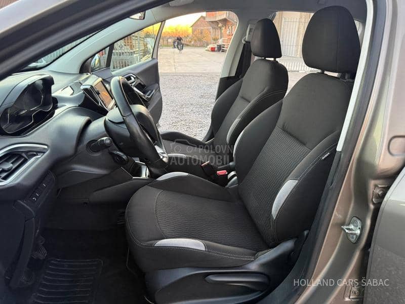 Peugeot 208 1.4 HDI