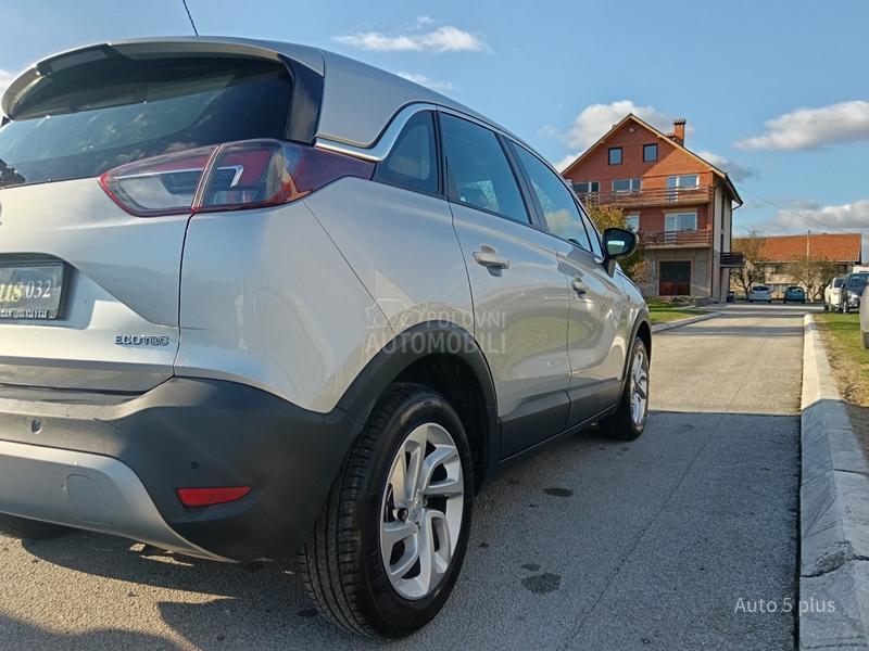 Opel Crossland X  1.2 b