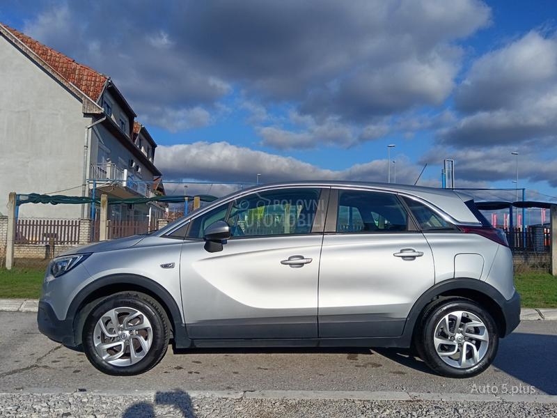 Opel Crossland X  1.2 b