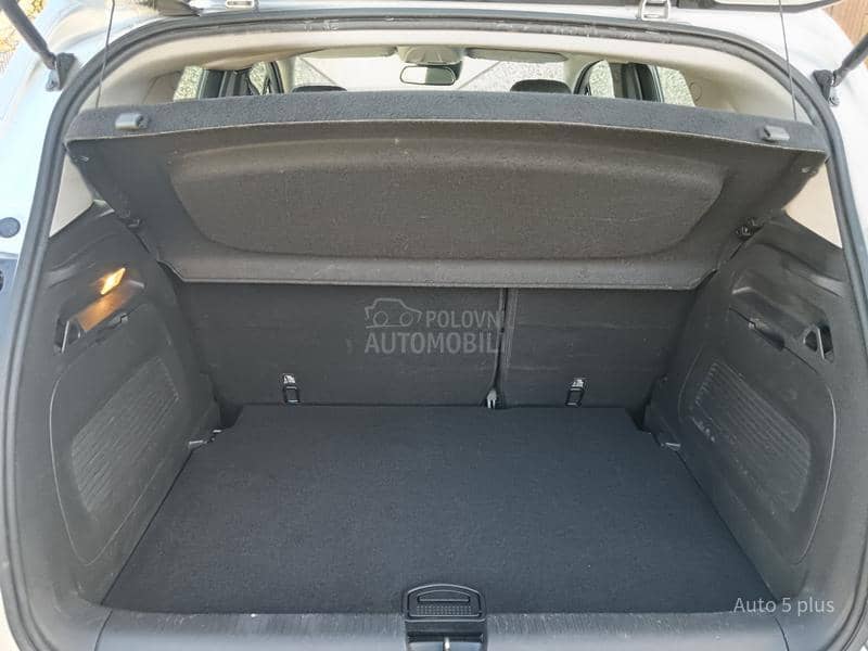 Opel Crossland X  1.2 b