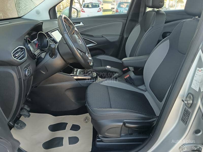 Opel Crossland X  1.2 b