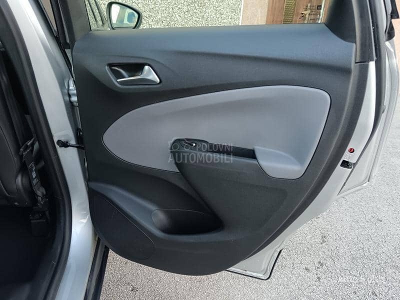 Opel Crossland X  1.2 b