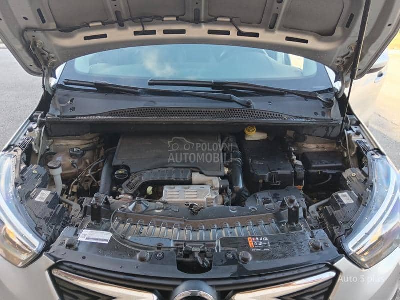 Opel Crossland X  1.2 b