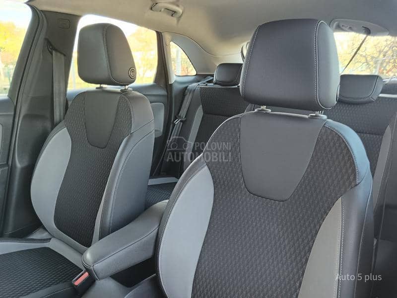 Opel Crossland X  1.2 b