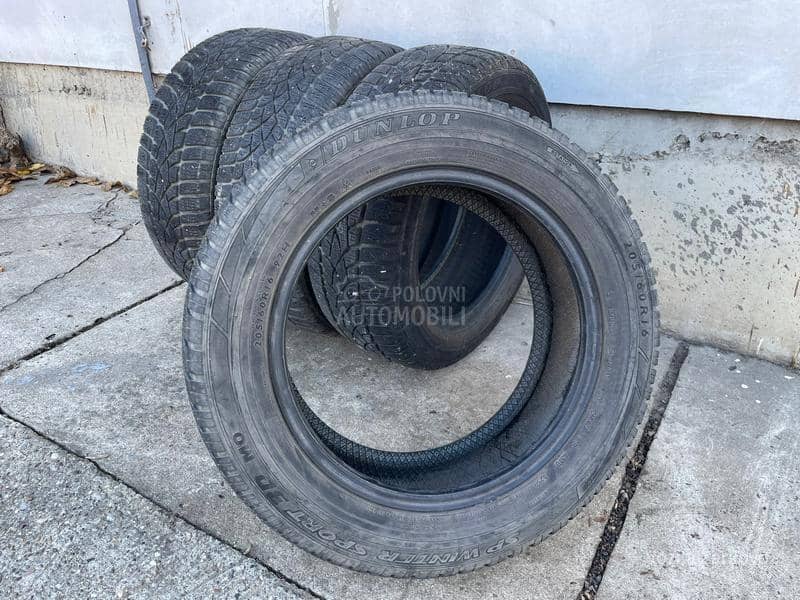 Dunlop 205/60 R16 Zimska