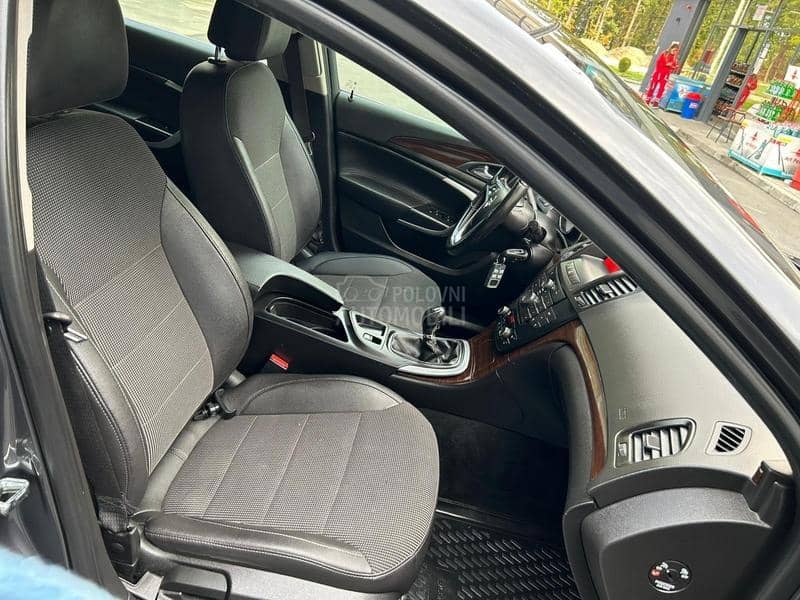 Opel Insignia 2.0 COSMO WEBASTO