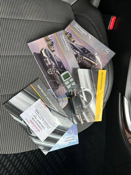 Opel Insignia 2.0 COSMO WEBASTO