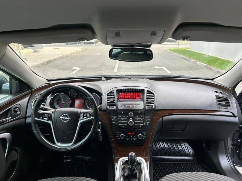 Opel Insignia 2.0 COSMO WEBASTO