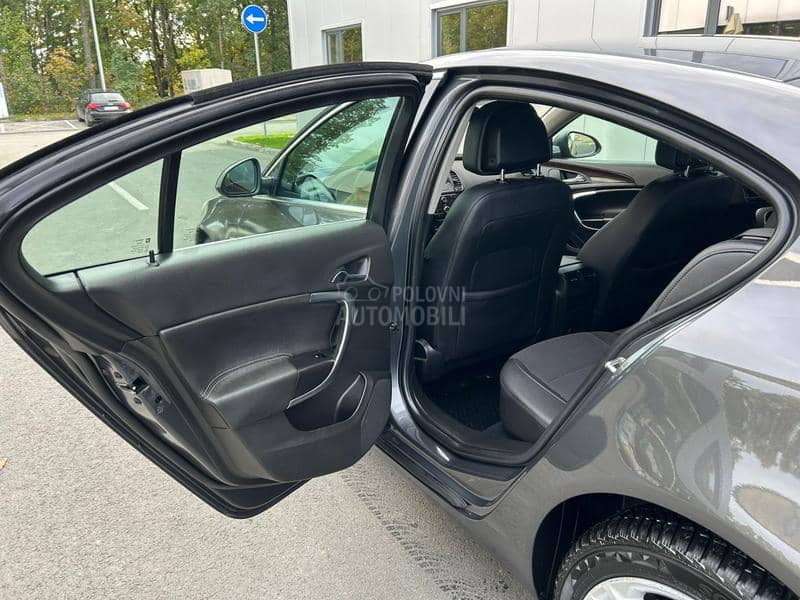 Opel Insignia 2.0 COSMO WEBASTO