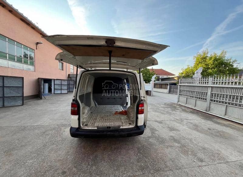 Volkswagen Transporter T5 1.9 tdi