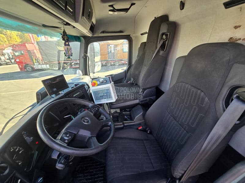 Mercedes Benz Arocs 1827 smećara