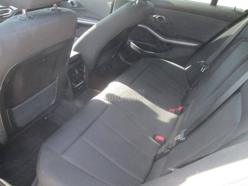 BMW 320 xDrive 2.0d hybrid