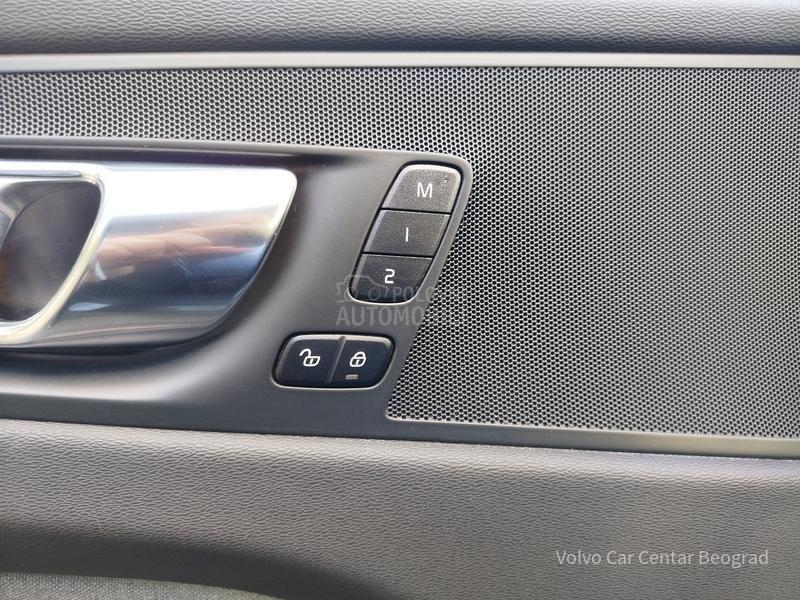 Volvo XC60 B4 AWD INSCRIPTION