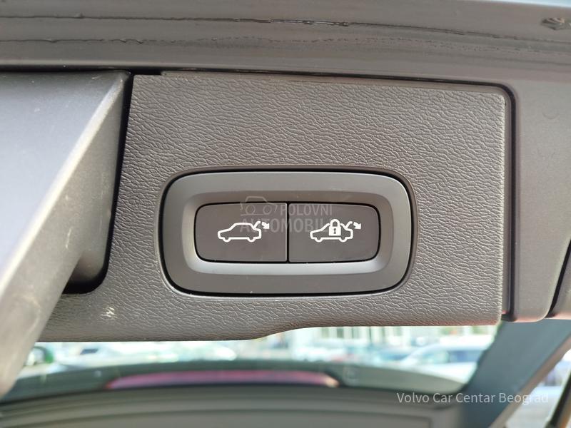 Volvo XC60 B4 AWD INSCRIPTION