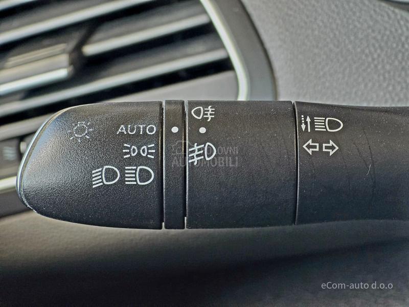 Renault Megane 1.0 TCE GRANDCOUPE