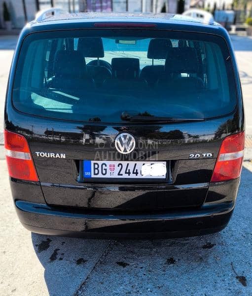 Volkswagen Touran 