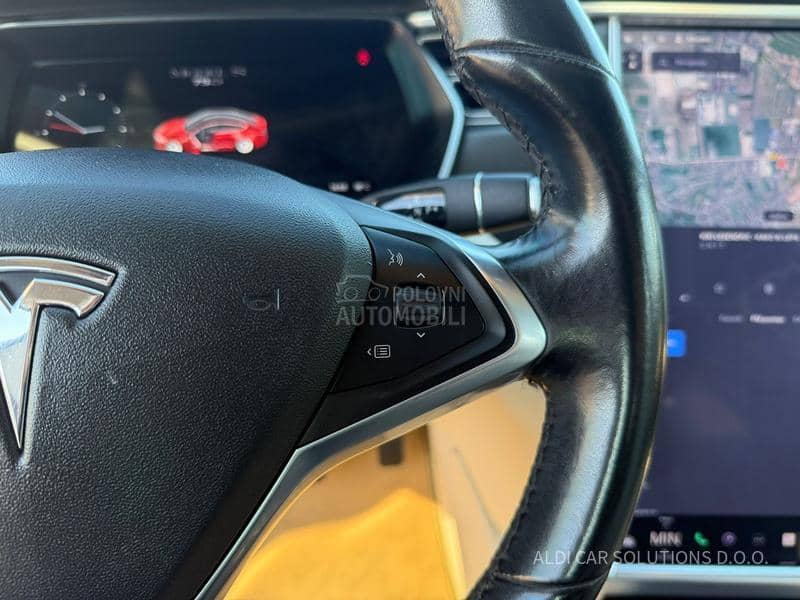 Tesla Model S All wheel drive